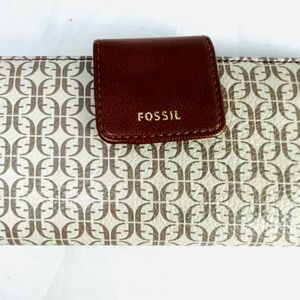 Fossil Brown and Cream Women's Wallet